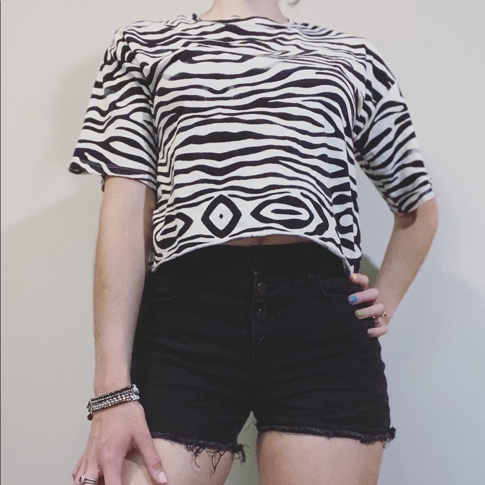 Zebra crop